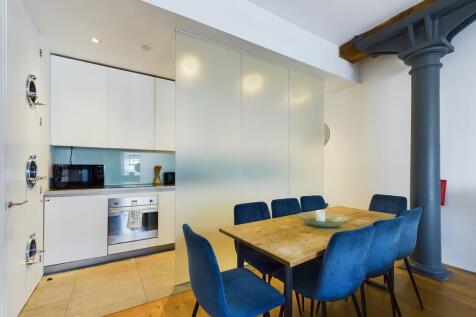 CAM02091G0-PR0172...