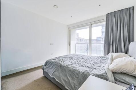 London, N7 - property photo