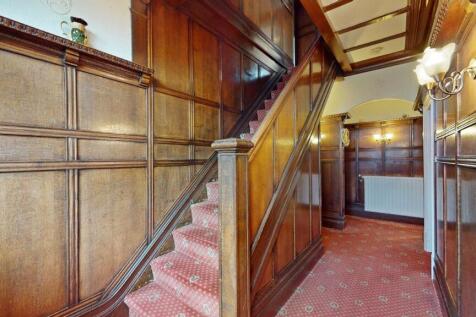 Entrance Hall Way