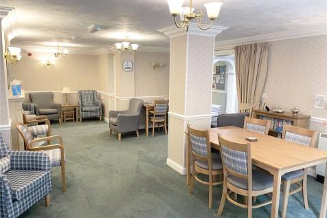 Communal Lounge