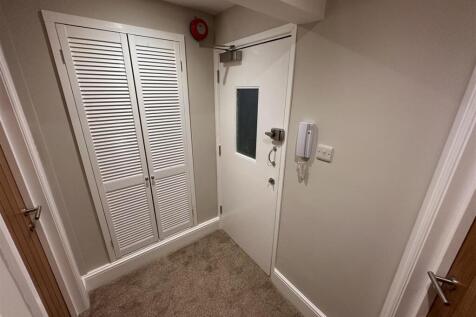 Hallway (1)