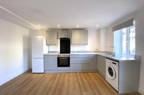 KITCHEN.jpeg