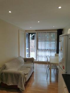 Room - Flat share to rent