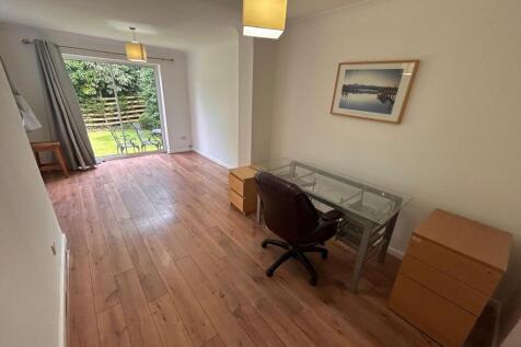 Marwood Close, Altrincham, WA14 photo 4