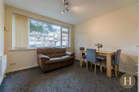 Hadleigh Estate Agents-4.jpg