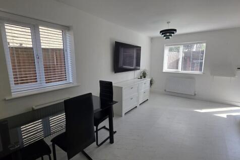 George Street, Heywood, OL10 4PW photo 5