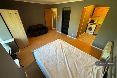 Studio Room 