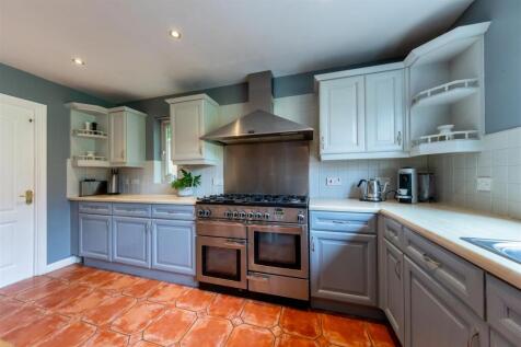 1 Registry Close-002.jpg