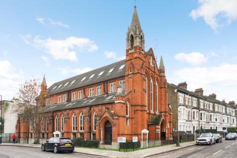 1-bed flat on Saltram Crescent London W9, £2,200/mo