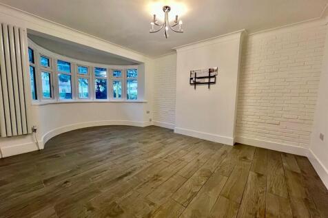 243MineheadCourtR...