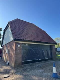 garage.jpg