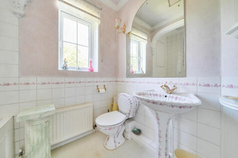 1295708-8-6839c79...