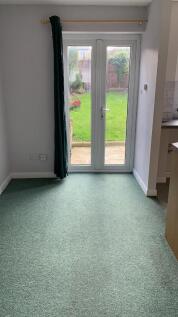 Wood Lane, Chippenham, Wiltshire, SN15 photo 5