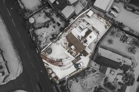 Stonehaven., Churchlane, Baslow. 56_297.jpg
