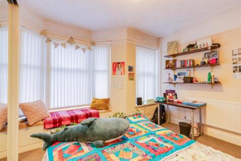 Cwmdare street, Cathays photo 3