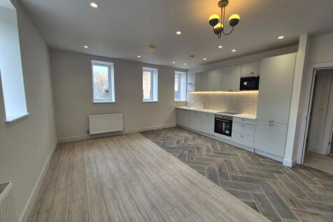 Tebbutts Road, St. Neots, PE19 photo 5