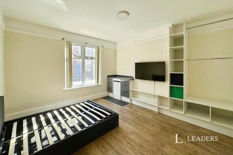 Bedroom (1)