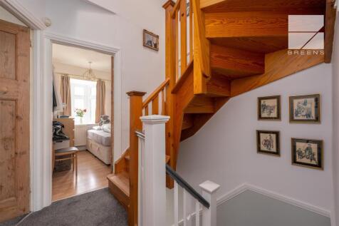 252 Hale End Road_0012.jpg