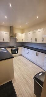 5-bed semi-detached on Rusholme Place, Manchester, £2,925/mo