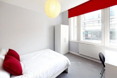 5-bed flat on The Triangle (Flat 4), Clifton, Bristol, BS8, £3,825/mo