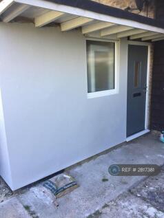 Entrance/Utility