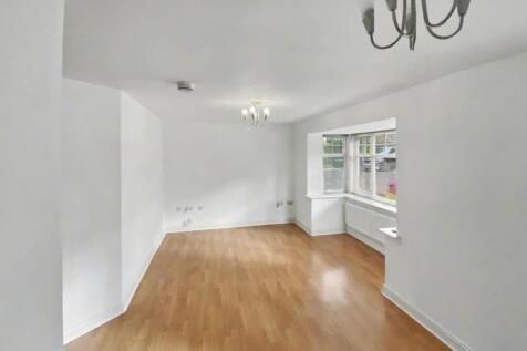 mulberrylivinng room.jpg