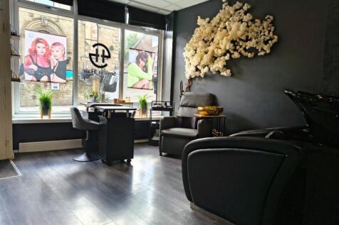 Hairdresser / Barber Shop for sale Image 4