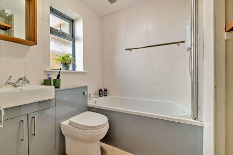 8664108-interior0...