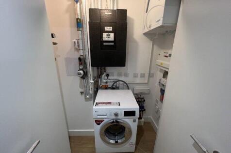 18-blair-street-aberfeldy-village-e14-0ny-1022354