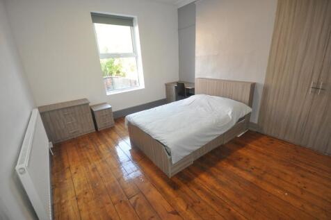 Hyde Park Terrace, Hyde Park, Leeds LS6 1BJ photo 3