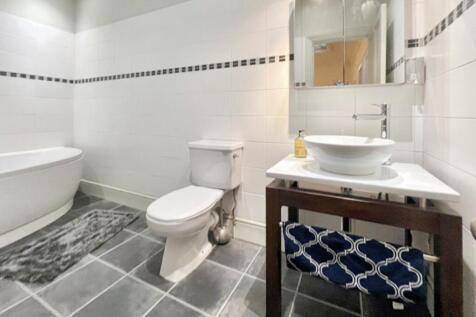 110246_ADR-S-24279_IMG_26_0000_max_476x317