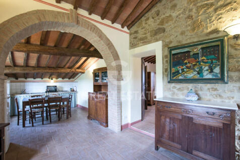 Interno