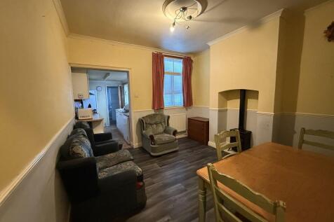 North Street, Stoke-On-Trent photo 3