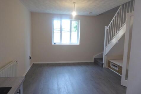 Bollinger Close, Northampton photo 4