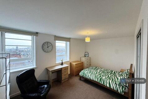 Second Double Bedroom 