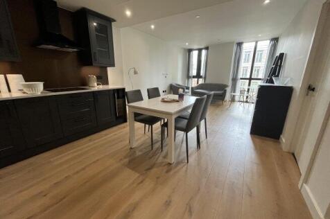 1-emery-way-e1w-2as-1022320