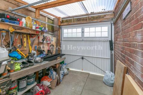 Shed