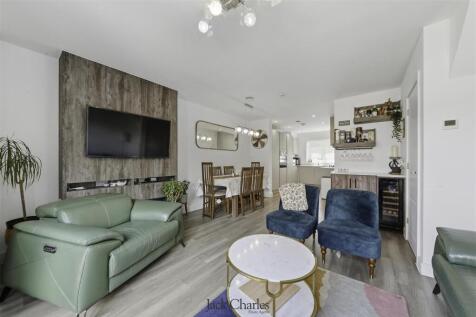 159b Pembury Road-7.jpg