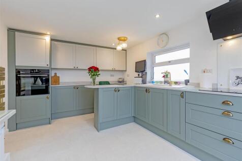 Kitchen-1.jpg