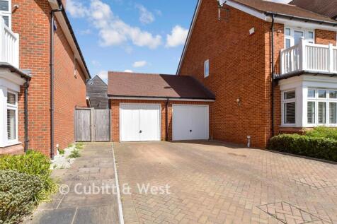 Driveway/Parking