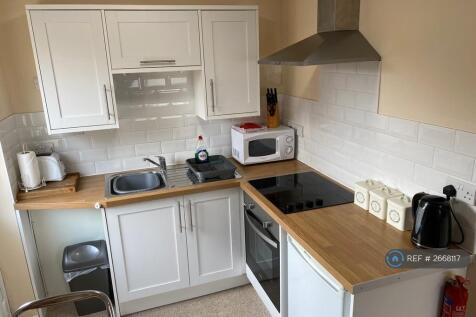 All Appliances And Utensils Supplied