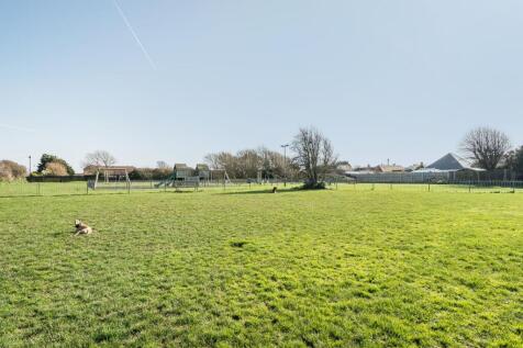 Communal Surroundings