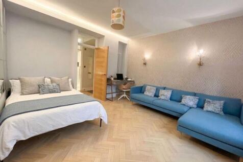 Studio Bed