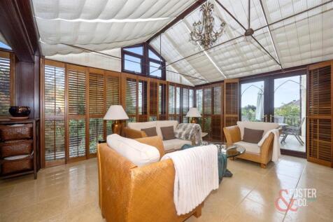 Surrenden Crescent, 58-033.JPG