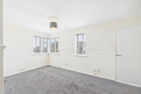 NN17, Ennerdale Road, Corby photo 4
