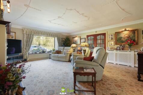 Estate Agent EweMove Scunthorpe Living Room