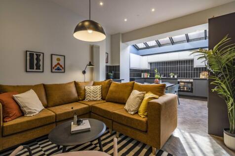Open Plan Kitchen/Living Room