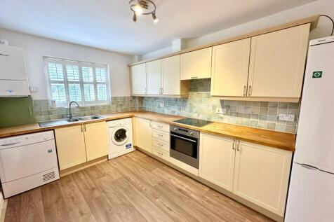 Berrys Avenue, Knaresborough, North Yorkshire, HG5 photo 3