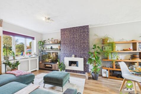 EweMove Basingstoke Estate Agents - Scotney Road -