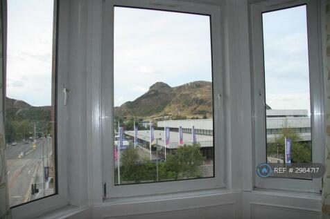 Lounge Bay Window